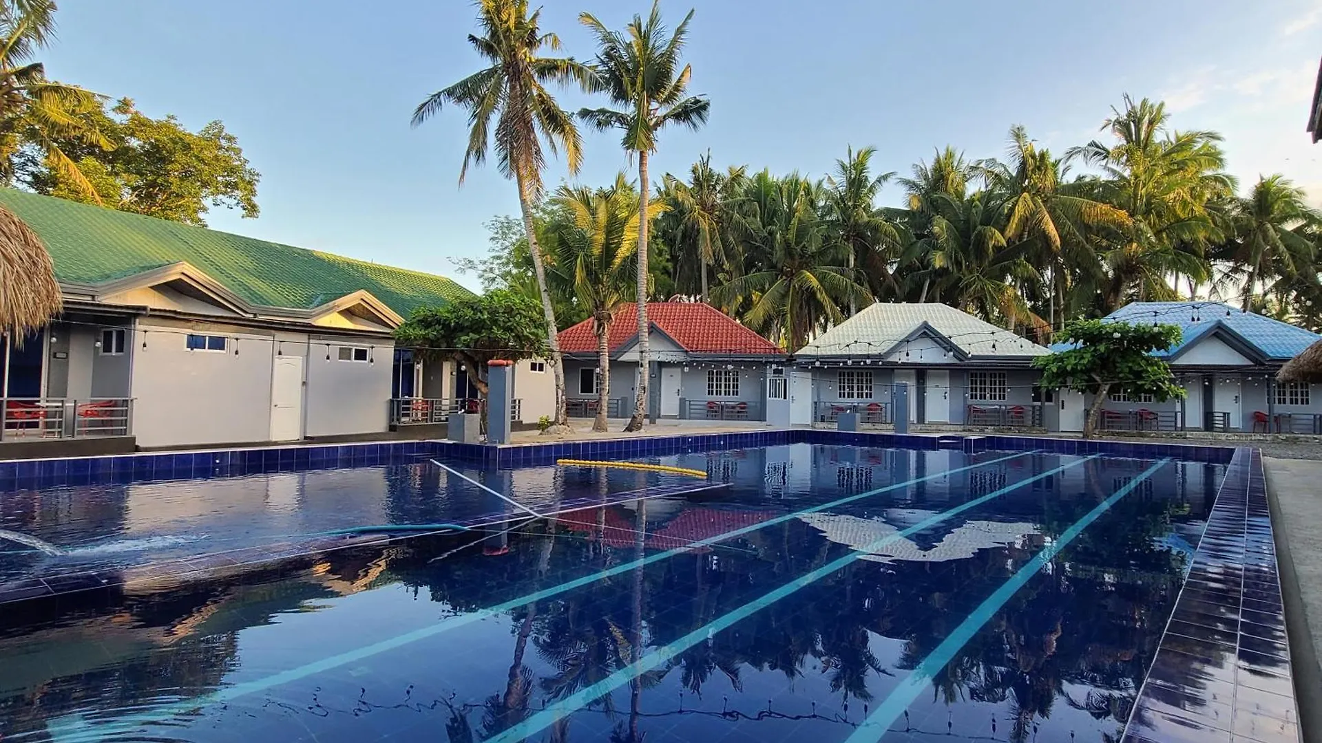 פנגלאו 버진 아일랜드 리조트 Virgin Island Resort Restaurant & Spa