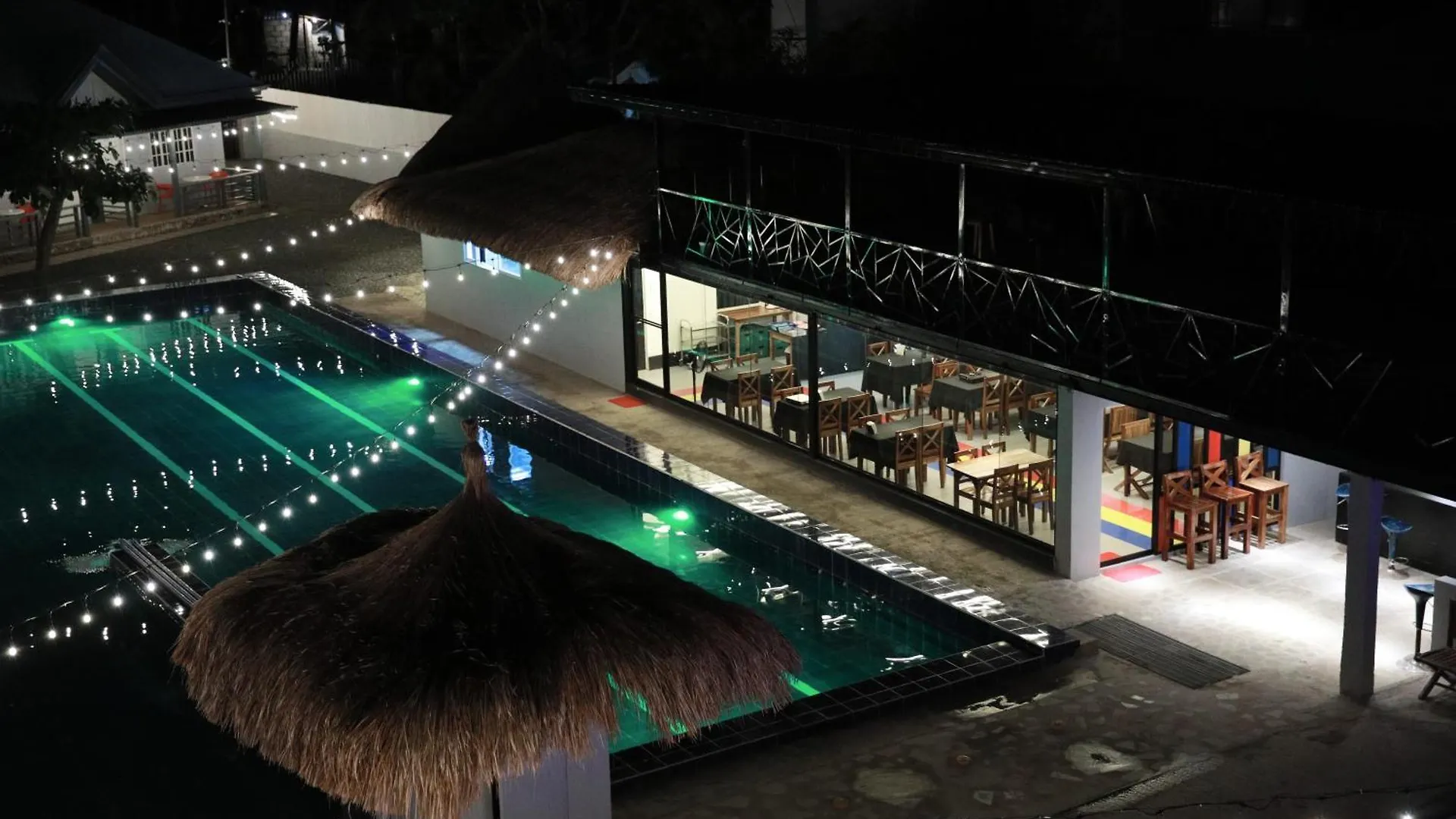 פנגלאו 버진 아일랜드 리조트 Virgin Island Resort Restaurant & Spa הפיליפינים