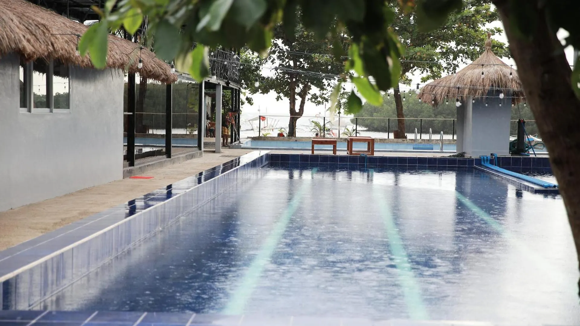 פנגלאו 버진 아일랜드 리조트 Virgin Island Resort Restaurant & Spa הפיליפינים